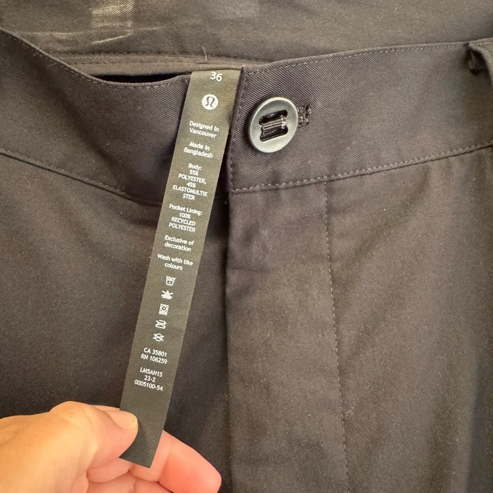 Lululemon Men’s Black Pants